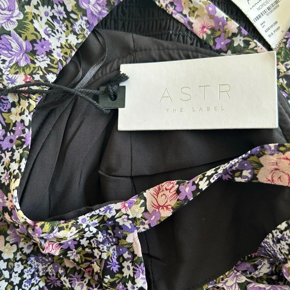 ASTR the Label Floral Sleeveless Dress with Slit - Picture 8 of 14